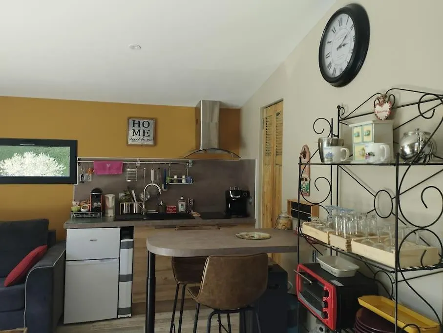 Maisonnette En Campagne Au Calme Carpentras Holiday home