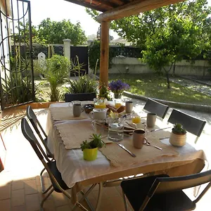 La Maison D'ogooue Carpentras